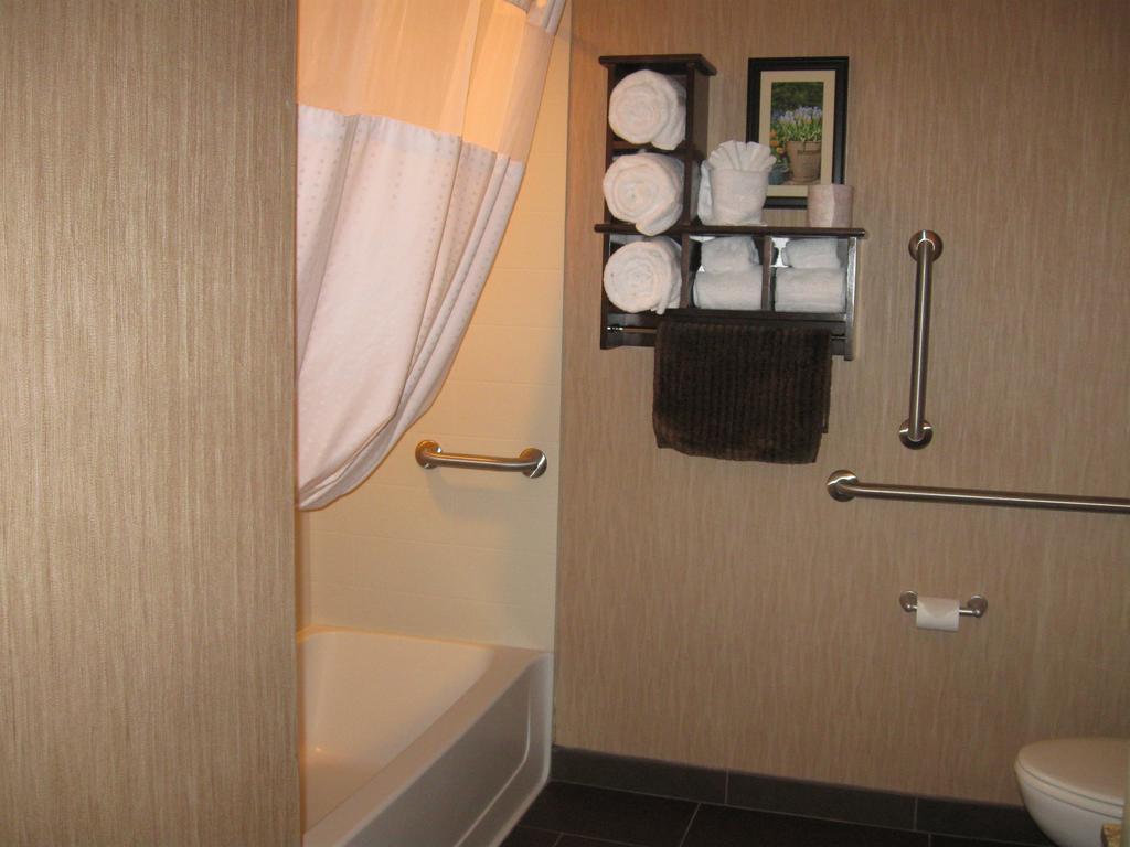 Little Missouri Inn & Suites New Town Quarto foto